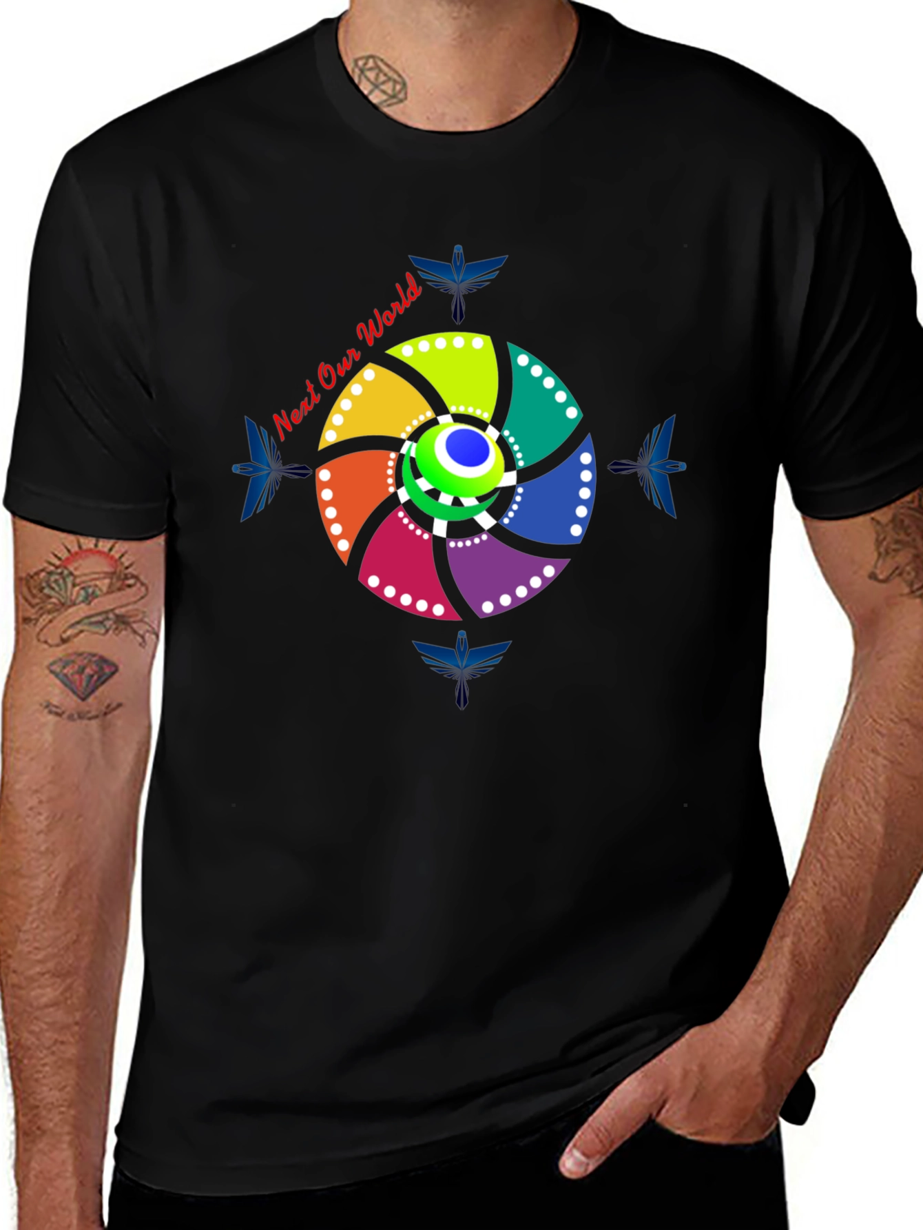 Eye-Catching Circular Design Black T-Shirt