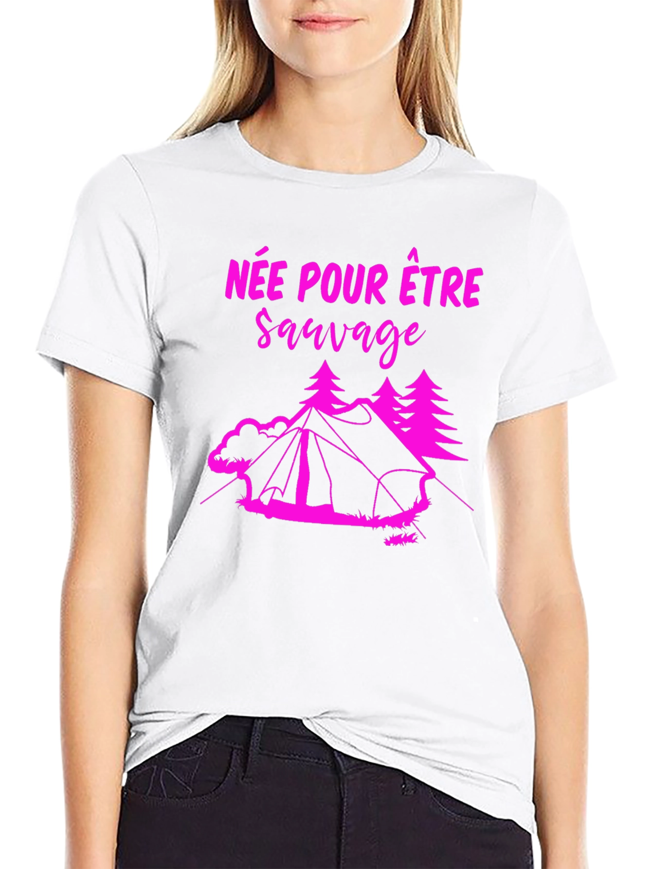 Née Pour Être Sauvage Camping T-Shirt