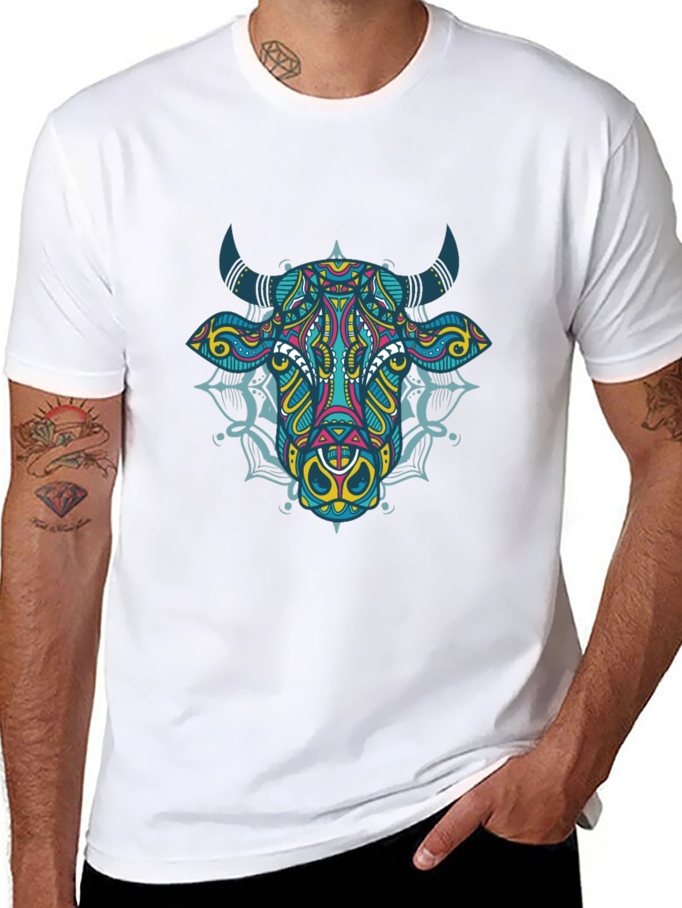 Geometric Bull Graphic Tee - Black Cotton T-Shirt